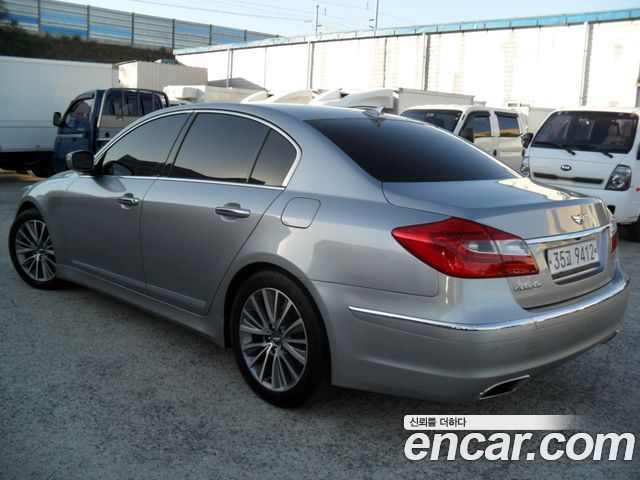 Hyundai Genesis 2013 — photo 5