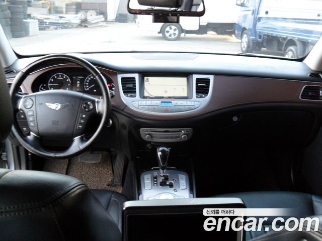 Hyundai Genesis 2013 — photo 7