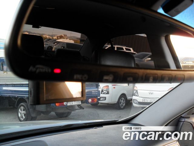 Hyundai Genesis 2013 — photo 17