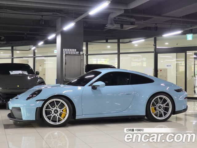 Porsche 911 2025 — photo 2