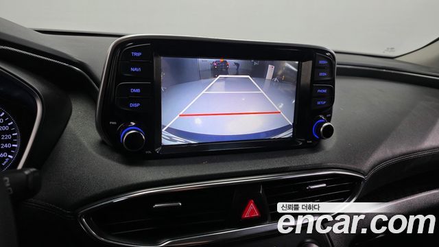 Hyundai Santafe 2019 — photo 21