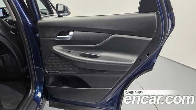 Hyundai Santafe 2019 — photo 15