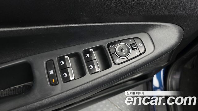 Hyundai Santafe 2019 — photo 28