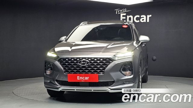 Hyundai Santafe 2019 — photo 3