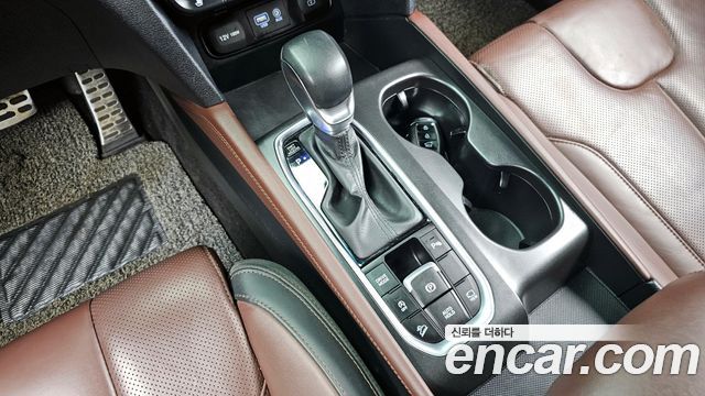 Hyundai Santafe 2019 — photo 9