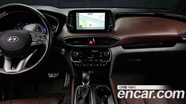 Hyundai Santafe 2019 — photo 13