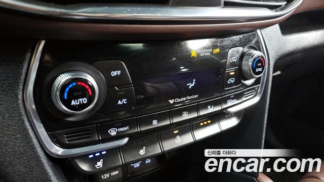Hyundai Santafe 2019 — photo 15