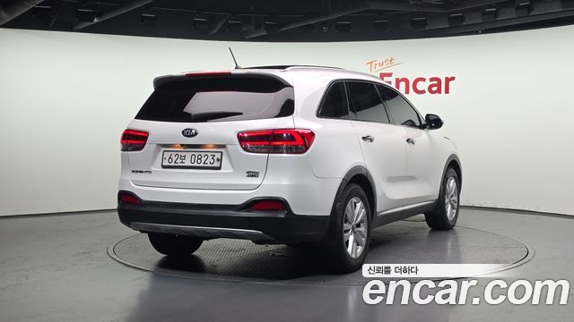 Kia Sorento 2016 — photo 2
