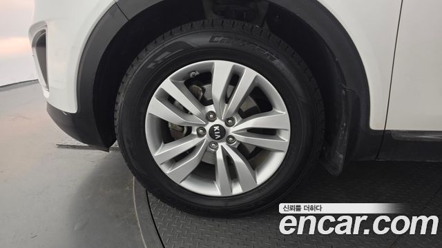 Kia Sorento 2016 — photo 5