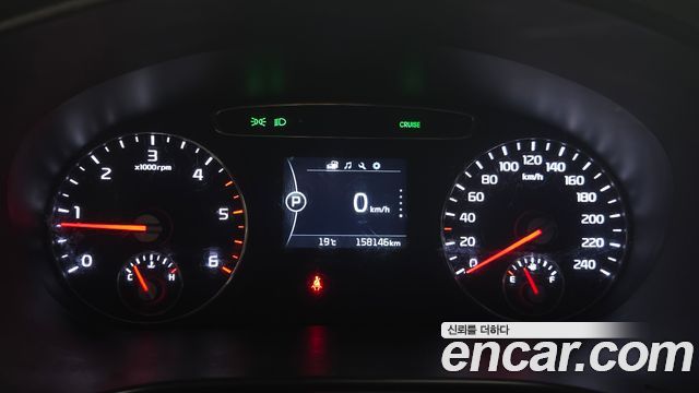 Kia Sorento 2016 — photo 8