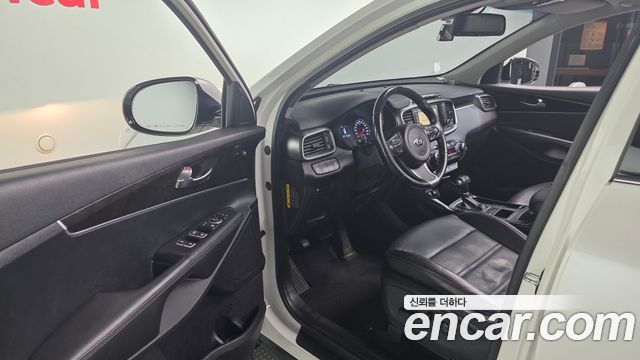 Kia Sorento 2016 — photo 10