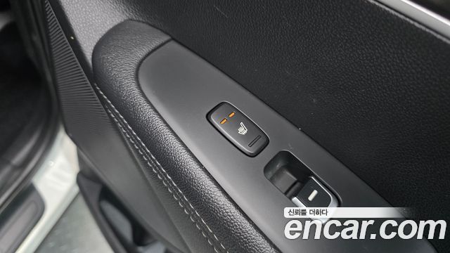 Kia Sorento 2016 — photo 16