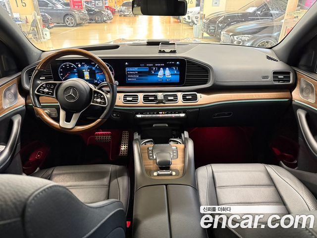 Mercedes-Benz GLS-Class 2021 — photo 7