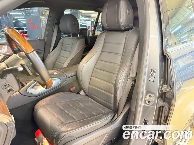 Mercedes-Benz GLS-Class 2021 — photo 11