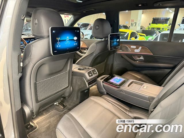 Mercedes-Benz GLS-Class 2021 — photo 16