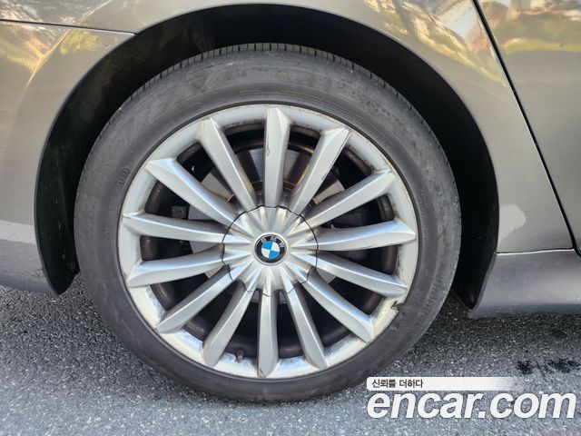 BMW 7-Series 2016 — photo 5
