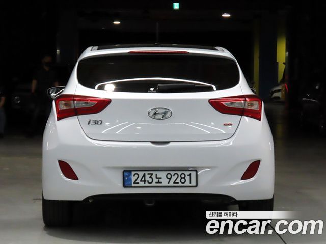 Hyundai i30 2014 — photo 3