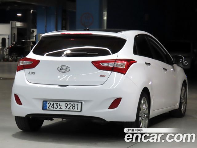 Hyundai i30 2014 — photo 4