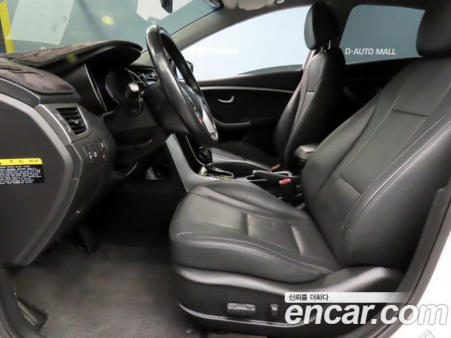 Hyundai i30 2014 — photo 6