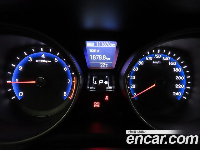 Hyundai i30 2014 — photo 9