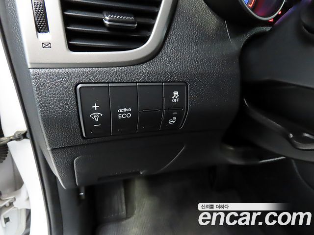 Hyundai i30 2014 — photo 15