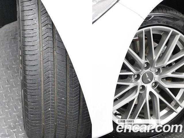 Genesis G70 2019 — photo 5