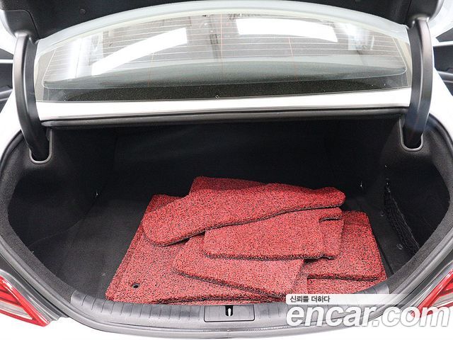 Genesis G70 2019 — photo 18