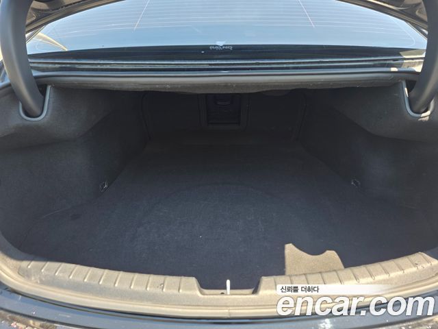 Kia K7 2018 — photo 14