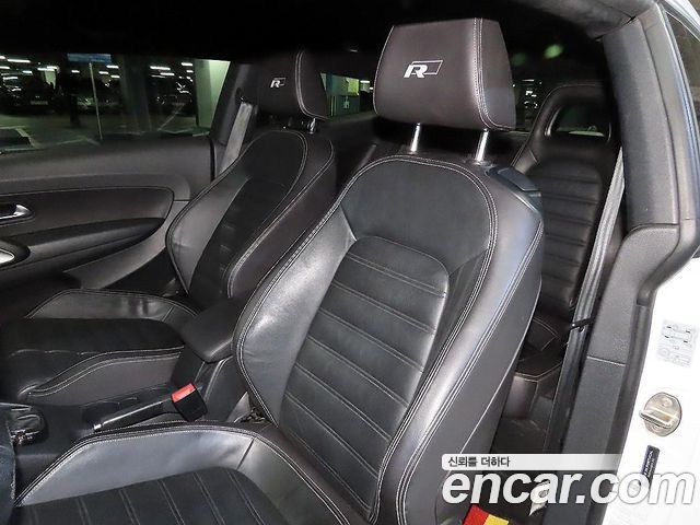 Volkswagen Scirocco 2013 — photo 10
