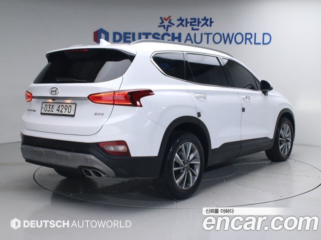 Hyundai Santafe 2019 — photo 2