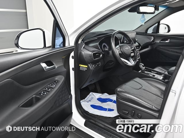 Hyundai Santafe 2019 — photo 11