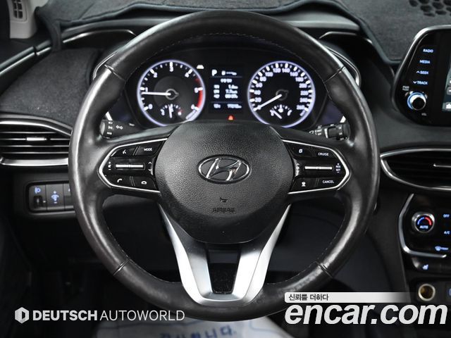 Hyundai Santafe 2019 — photo 13