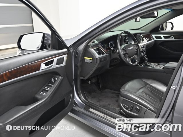 Hyundai Genesis 2014 — photo 11