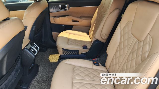 Kia Sorento 2021 — photo 13