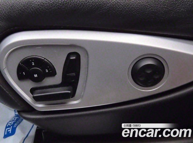 Mercedes-Benz M-class 2010 — photo 13