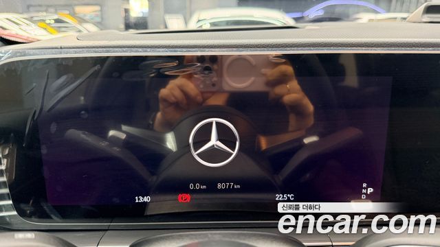 Mercedes-Benz GLS-Class 2025 — photo 8