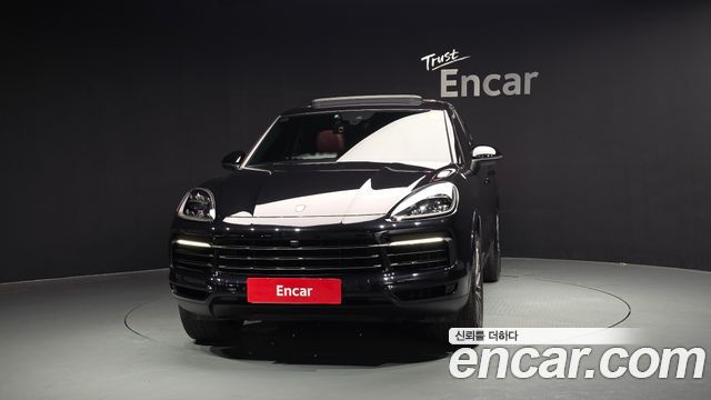 Porsche Cayenne 2021 — photo 3