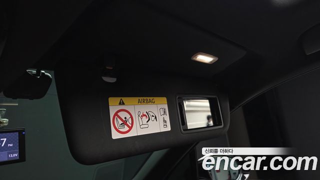 Porsche Cayenne 2021 — photo 16