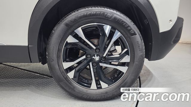 Peugeot 2008 2021 — photo 7