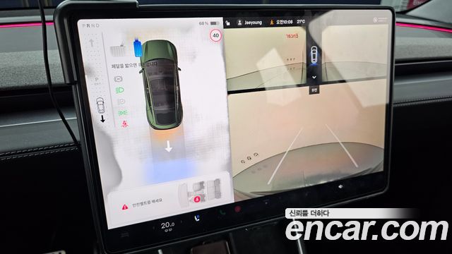 Tesla Model Y 2025 — photo 21