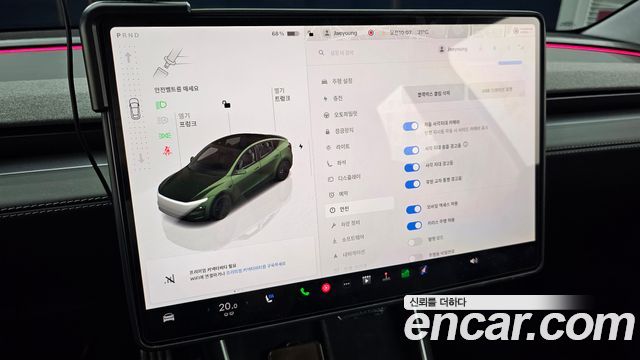 Tesla Model Y 2025 — photo 23