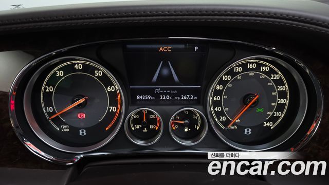 Bentley Flying Spur 2015 — photo 8