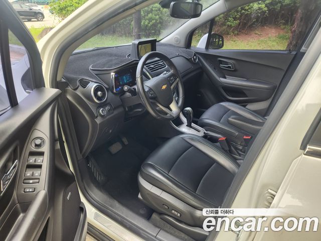 Chevrolet Korea Trax 2016 — photo 12