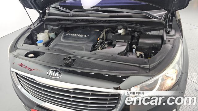 Kia Canival 2017 — photo 6
