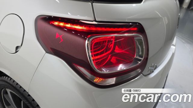 Citroën / DS DS3 2017 — photo 9
