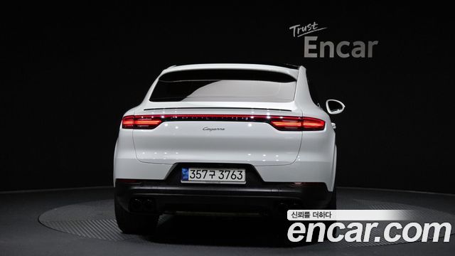 Porsche Cayenne 2020 — photo 4