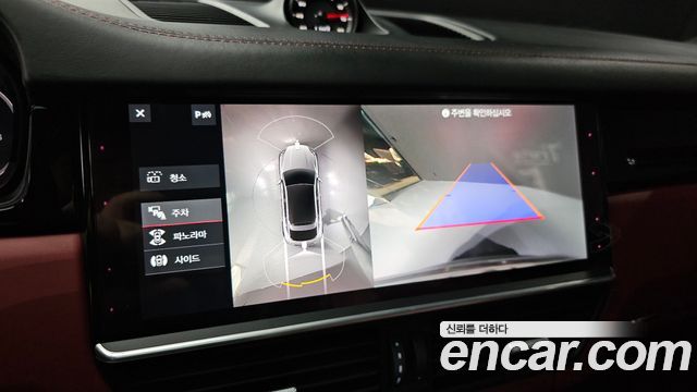 Porsche Cayenne 2020 — photo 20