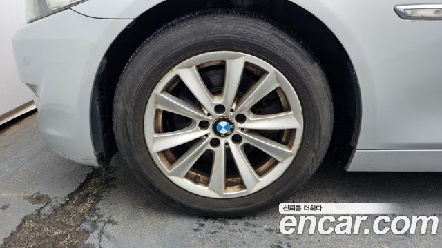 BMW 5-Series 2013 — photo 5