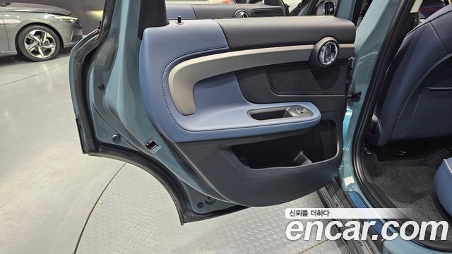 Mini Countryman 2023 — photo 15