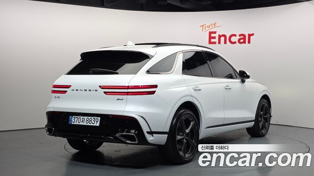 Genesis GV70 2025 — photo 2